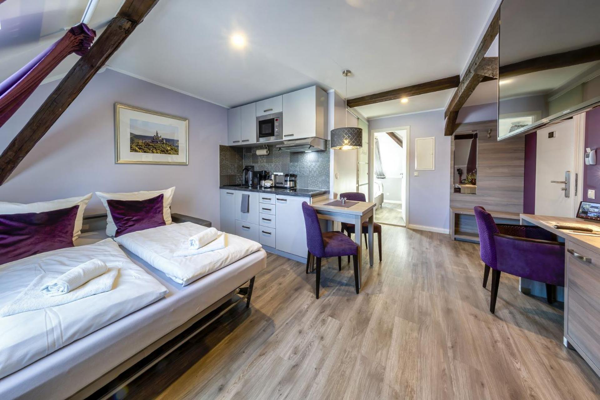 Apartmenthaus Burgenheimat In Rhens Bei Koblenz Exteriör bild