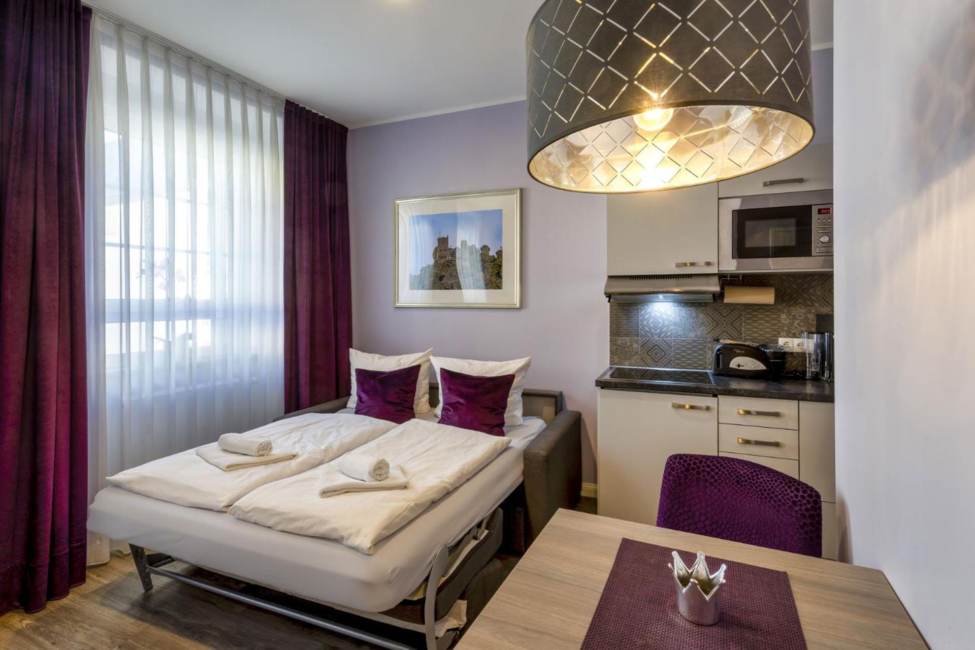 Apartmenthaus Burgenheimat In Rhens Bei Koblenz Exteriör bild