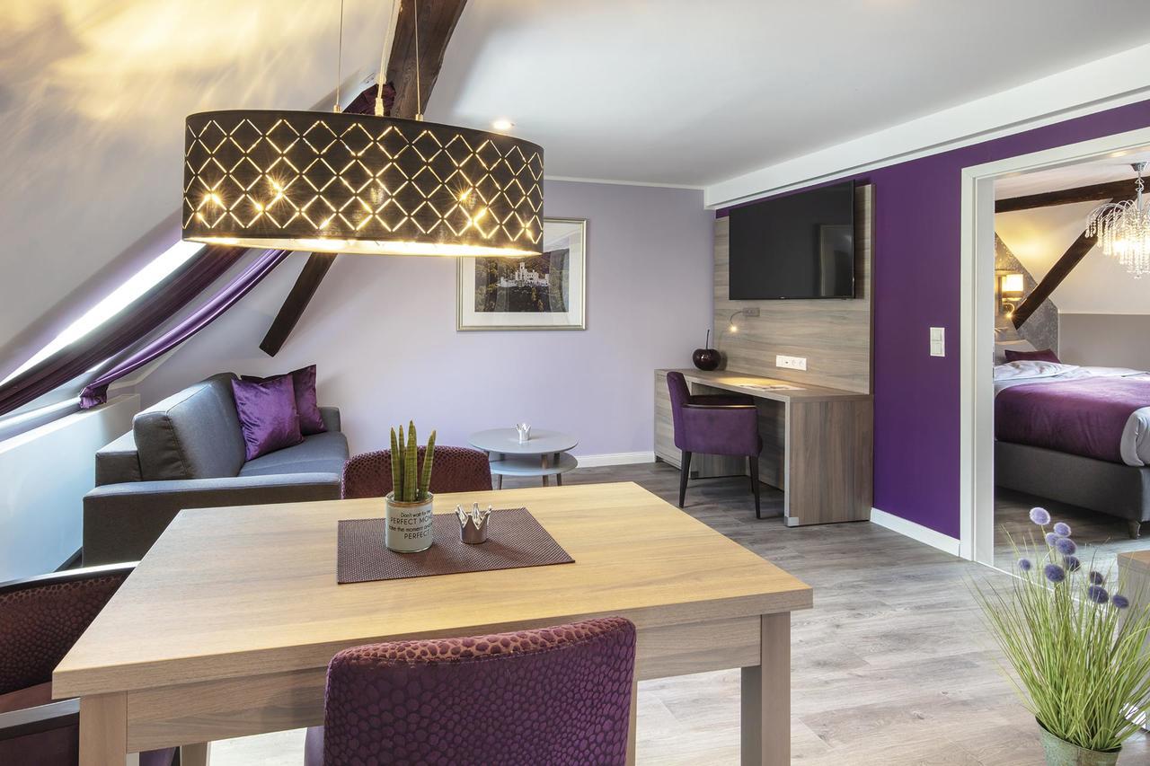 Apartmenthaus Burgenheimat In Rhens Bei Koblenz Exteriör bild