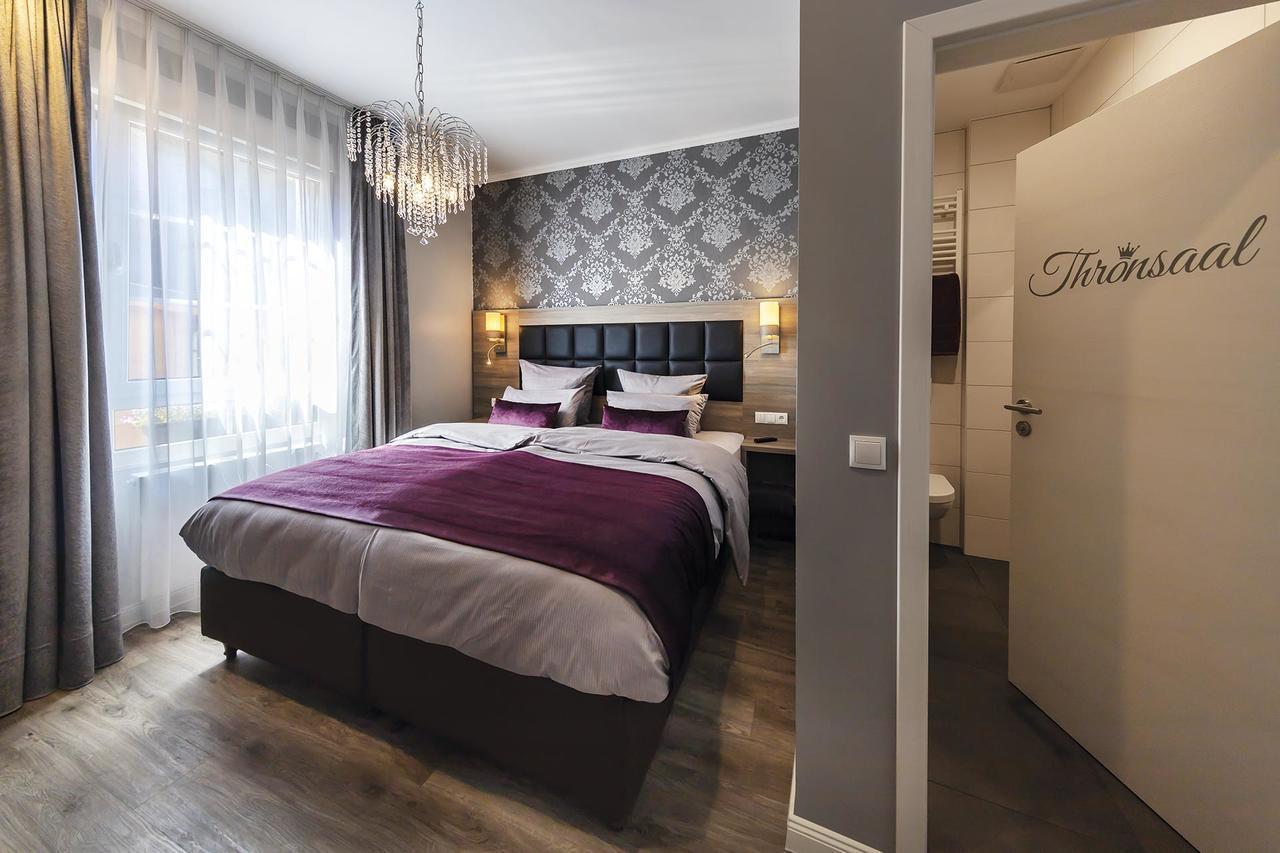 Apartmenthaus Burgenheimat In Rhens Bei Koblenz Exteriör bild